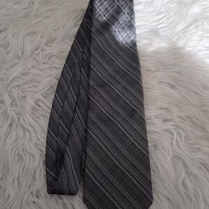 Alfani Plaid Pattern Necktie. Made In Italy